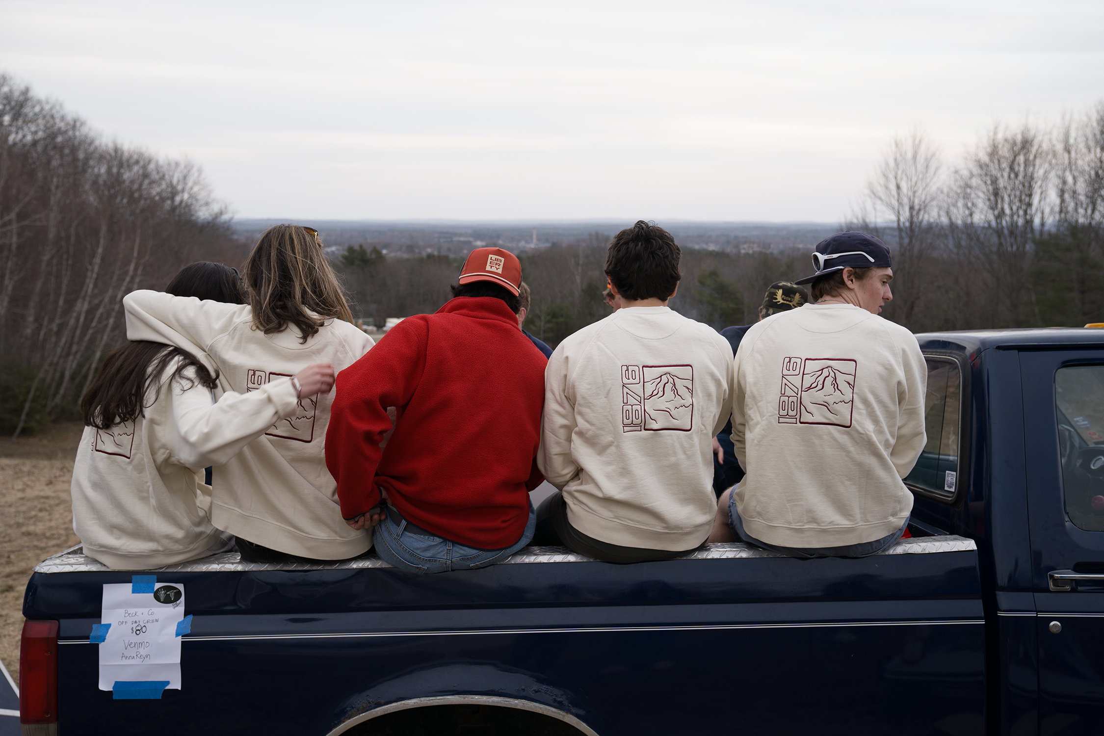 Off Day Crewneck
